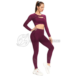 Ensemble de sport 2 pièces léger à haute élasticité pour femmes Logo personnalisé Yog - Product Image 1