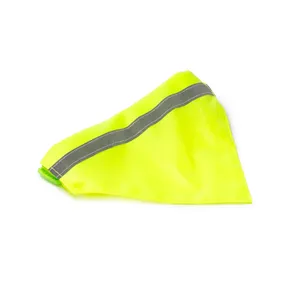 Bandana Riflettente Personalizzata Eket per Promuovere la Visibilità e la Sicurezza degli Animali Domestici - Product Image 4