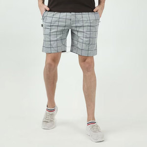 Shorts pour hommes personnalisés en marque propre, fabriqués au Pakistan, taille mi-haute, séchage rapide, confortables, style décontracté tendance - Product Image 4