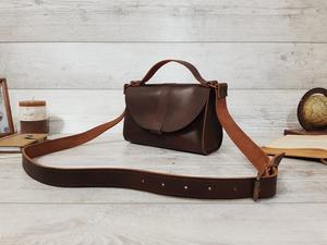 Vente en gros sac à bandoulière unisexe en cuir véritable simple bandoulière logo personnalisé fermeture éclair étanche haute qualité couleur personnalisée - Product Image 3