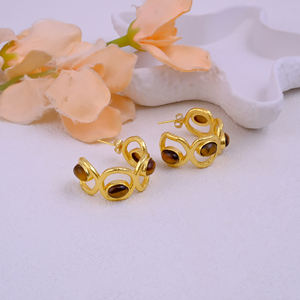 Boucles d'oreilles cabochon en laiton bohème à la mode en oeil de tigre naturel fait à la main pour femmes - Product Image 3