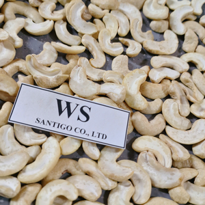 Kaju badam เม็ดมะม่วงหิมพานต์แยกสีขาว santigo ถั่วเม็ดมะม่วงหิมพานต์แตก OEM ODM ตอบเร็ว - Product Image 1