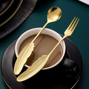 Ensemble de couverts élégants à poignée en plumes pour table à manger de mariage, événements de cuisine à domicile, vente en gros de qualité supérieure en Inde - Product Image 1