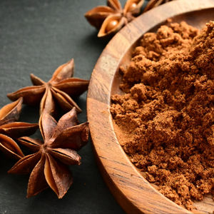 Anís Estrellado Seco Crudo Fresco de Primera Calidad de Vietnam - Product Image 1