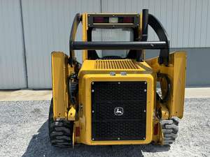 รถตักล้อยางจอห์น เดียร์ 320 ปี 2008 - Product Image 3