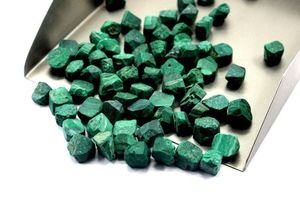 อัญมณีมาลาไคต์แท้8-10มม. 25ชิ้นอัญมณีหลวมแร่มรกตธรรมชาติรูปร่างไม่สม่ำเสมอสำหรับทำเครื่องประดับ - Product Image 4