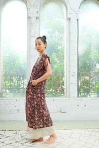 Robe maxi en coton imprimé à la main à motifs floraux, robe bohème à col en V avec poches - Product Image 4