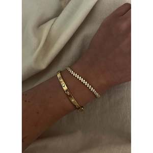 Pulsera de tenis Kinn Sofia de oro de 14k con diamantes redondos y en forma de marquesa, joyería de moda - Product Image 2