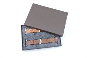 Bracelet de montre en cuir marron de qualité supérieure fait à la main avec boîte Design élégant personnalisable pour un usage quotidien Qualité durable - Product Image 6