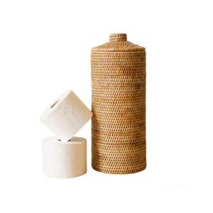 Portarrollos de papel higiénico rústico de ratán tejido con tapa, cesta de almacenamiento de rollos de papel ecológica para organizador de baño, hecho en Vietnam - Product Image 1