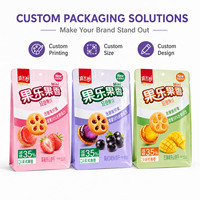 Op maat gemaakte flexo bedrukte vochtbestendige stand-up pouch met flexiloop handvat en zijvouw voor snacks, snoep, gedroogd fruit en voedselverpakkingen