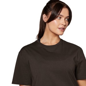 คอลเลคชั่นฤดูร้อน เสื้อครอปพิมพ์ลายลำลอง ผ้าฝ้าย 100% เสื้อยืดแขนสั้นผู้หญิง เสื้อครอปเปล่าพร้อมโลโก้แบบกำหนดเอง - Product Image 3