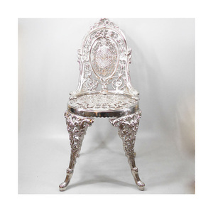 เก้าอี้อลูมิเนียมขนาดคิงไซส์ทำจากเหล็กขึ้นรูปคู่สุดหรูชิ้นโดดเด่นสำหรับการต้อนรับที่หรูหราและการตกแต่งภายในบ้าน - Product Image 1