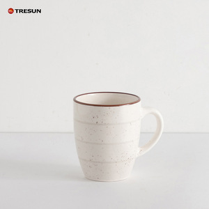 Taza de cerámica de moda de FactorySourced, taza Ideal para venta al por mayor y al por menor para satisfacer la estética moderna - Product Image 1