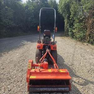 Venta caliente para 35HP-70HP Garden Tractor 50HP Rated Front End Loader Retroexcavadora 4WD 2WD Ruedas Bomba Engranaje usado para la venta - Product Image 5