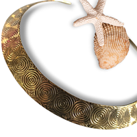 Colliers ras-du-cou ouverts en laiton à motifs - Spirale, cercle, gravé, côtelé, tourbillon, texturé, or antique, tourque, bijoux bohèmes tribaux pour fête