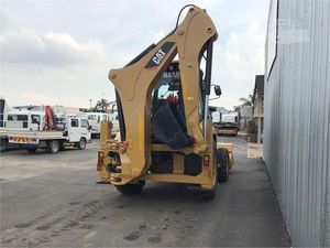 รถตักล้อยาง รถตักล้อยางแบบสกิดสเตียร์ รถแทรกเตอร์ตัก รถตักหน้า รุ่น 428f/420f/430e น้ำหนัก 11000 กก. กำลัง 75 กิโลวัตต์ เครื่องยนต์ประสิทธิภาพสูง สภาพดี - Product Image 2