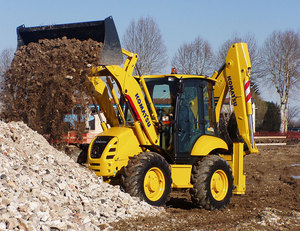 ซื้อรถตักล้อยางมือสอง Komatsu WB93S พร้อมลูกปืน - Product Image 2