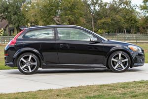 รถยนต์มือสอง Volvo C30 T5 R-Design ปี 2011 สภาพดี - Product Image 2