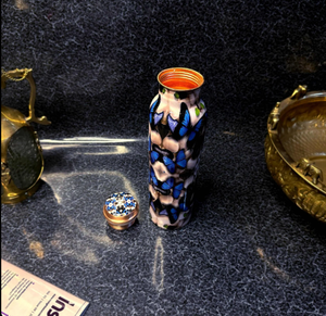 Presentamos nuestra botella de agua de cobre puro, el compañero perfecto para aquellos que valoran tanto el estilo como la salud - Product Image 6