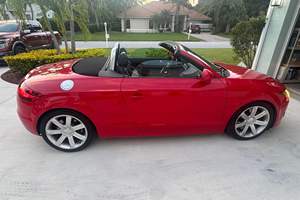 Audi TT 3.2 Quattro Roadster 2008 d'occasion, boîte manuelle 6 vitesses, moteur V6 3.2 litres, transmission intégrale, principalement d'origine sudiste - Product Image 3