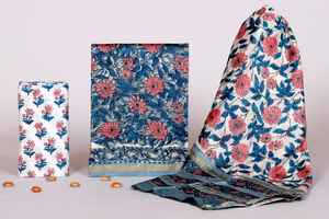 ชุดเดรสผ้าไหมพิมพ์ลายดอกไม้หลากสีออกแบบมาให้ทั่วชุดเดรสสำหรับสุภาพสตรีทำจากผ้าไหมแบบบล็อก - Product Image 5