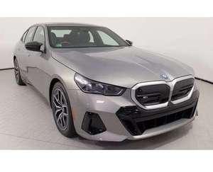 2025 Used Car SUV 5-Door 5-Seater / Automatic Transmission / Left-Hand <b>Drive</b> / High-Quality Used Car for Export - Product Image 2