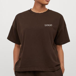 Camisa de gimnasio de diseño Popular para mujer y pantalón corto nuevo material suave de moda cómodo ligero sostenible elegante conjunto de pantalones cortos para adultos - Product Image 3