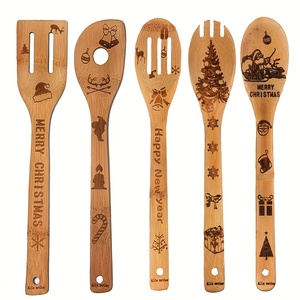 Ensemble d'ustensiles <span class=keywords><strong>de</strong></span> <span class=keywords><strong>cuisine</strong></span> en bambou <span class=keywords><strong>de</strong></span> Noël Ensemble d'outils <span class=keywords><strong>de</strong></span> <span class=keywords><strong>cuisine</strong></span> en bois décoratifs Cuillères et spatules <span class=keywords><strong>de</strong></span> <span class=keywords><strong>cuisine</strong></span> antiadhésives pour les cadeaux - Product Image 1