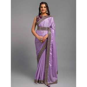 Sari de Chinon con Encaje Pesado Color Lavanda, Elegante Vestimenta de Boda con Detalles Intrincados - Product Image 1