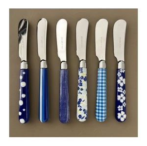 Juego de cubiertos de acero inoxidable de diseño único moderno con mango de diseño elegante perfecto para vajilla casera y bodas - Product Image 1