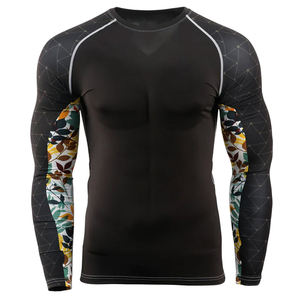 Your Own MMA BJJ Mangas largas Transpirable Diseño único Mejor calidad Hombres Fitness Training Wear Rash Guards POR INCREÍBLES INDUSTRIAS - Product Image 1