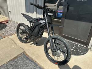 E Rides Pro SS Moto tout-terrain électrique haute performance Edition 1 Nouvelle en stock à vendre - Product Image 3