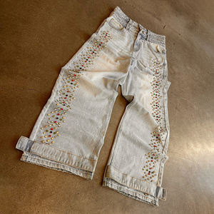 Fabricantes de ropa Pantalones vaqueros apilados de talla grande Cargo de pierna ancha rectos personalizados Pantalones vaqueros holgados con diamantes de imitación para hombre - Product Image 4