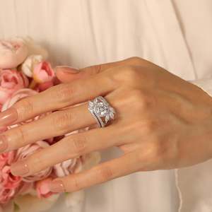 Jeulia Trendy Brass Claw Inlay Round Halo Engagement <b>Ring</b> <b>Set</b> for Children - Product Image 4