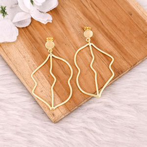Pendientes de Latón de Última Moda para Mujer, Joyería al por Mayor, Pendientes Elegantes para Chicas, Pendientes de Botón Chapados en Oro, Joyería India - Product Image 2