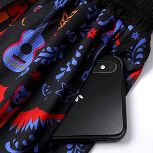 Short de sport d'été pour hommes avec taille élastique Nouveau design Short de plage Impression complète Sublimation Respirant et confortable - Product Image 4