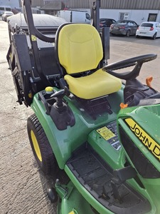 ซื้อเครื่องตัดหญ้าแบบนั่งขับ John Deere X950R คุณภาพดี |   รถตัดหญ้าแบบรถแทรกเตอร์ 24 แรงม้า 25 แรงม้า 21 แรงม้า 26 แรงม้า ขาย - Product Image 2