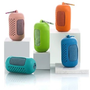 Toalla deportiva de secado rápido de microfibra personalizada para deportes al aire libre Fitness - Product Image 2