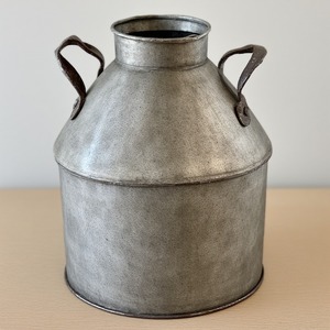 ถังนมชุบสังกะสีแบบพรีเมี่ยมบ้านฟาร์มที่สร้างแรงบันดาลใจสำหรับใช้ตกแต่งกลางแจ้งในบ้านห้องครัวสวน - Product Image 5