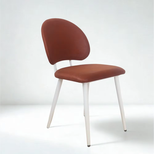 Chaise de salle à manger NOVA moderne rembourrée avec pieds en métal, dossier ergonomique, siège en tissu de luxe pour usage domestique et commercial Premium! - Product Image 1