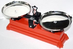 Cân bằng chùm tia đôi một thang đo hoạt động như một cái cưa và lấy tên của nó từ hai chảo hoặc cân bằng ở hai bên của một điểm tựa. - Product Image 6