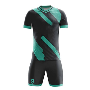 Colección Minimalista Deportiva para Uso Diario, Uniforme de Fútbol Transpirable de Secado Rápido, Personalizable y de Alta Calidad, Diseñado para el Rendimiento - Product Image 5