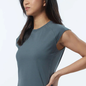 Vente en gros de haute qualité personnalisé imprimé Design moderne femmes t-shirt pour streetwear et tenues quotidiennes décontractées - Product Image 5