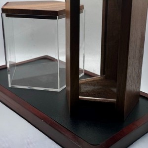 Quemador de Incienso Árabe de Lujo, Oud Bakhoor, Caja de Incienso Hecha a Mano de Madera y Acrílico con Incensario de Metal Dorado y Bandeja Base Decorativa - Product Image 6