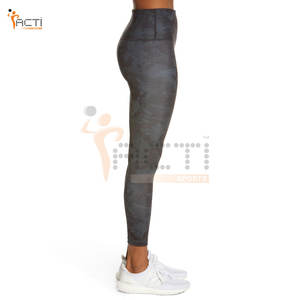Leggings de Yoga de cintura alta ajustados con cintura alta para mujer con logotipo personalizado - Product Image 4