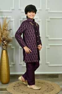 Sherwani royal pour enfants, en soie, traditionnel, pour mariage et fêtes, avec un savoir-faire de qualité supérieure - Product Image 5