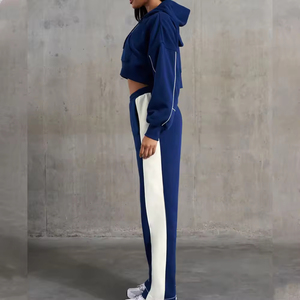 Nouvel ensemble de survêtement court haut de gamme pour femme – Hauts longs et courts de bonne qualité, vêtements unis élégants pour l'hiver – OEM 2026 - Product Image 2