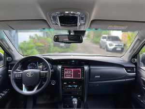 Usado Clean 2023 Toyo_ta fortuner - Product Image 3