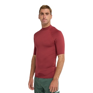 T-shirt de bain premium pour homme, coupe ajustée, manches courtes, respirant, polyester et élasthanne, séchage rapide, protection UV, extensible, rashguard, surf - Product Image 3